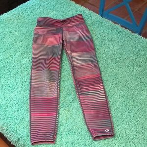 Girls GAP FIt Size Medium pink and grey yoga pants